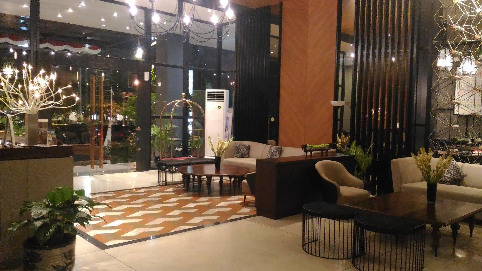 Grand Kangen Hotel Urip Sumoharjo Yogyakarta Eksteriør bilde